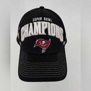NWOT Tampa Bay Buccaneers New Era Super Bowl LV Champions 9FORTY Hat Cap Black